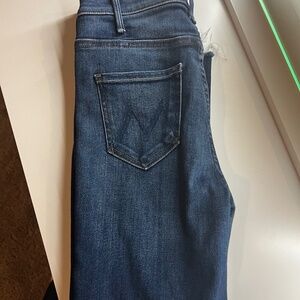 MOTHER jeans hustler ankle fray